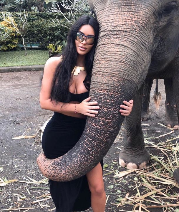  / © instagram.com/kimkardashian