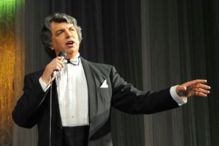 Помер відомий естрадний співак Сергій Захаров