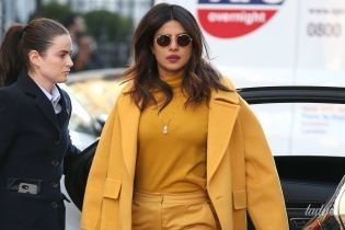 Беременна или нет: яркая Приянка Чопра на улицах Лондона