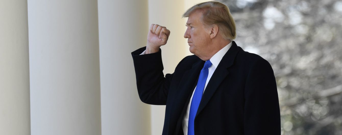 Трамп заявил, что лично следит за ситуацией в Венесуэле