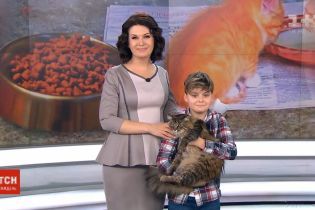 Сын Аллы Мазур помог маме вести выпуск ТСН.Тиждень