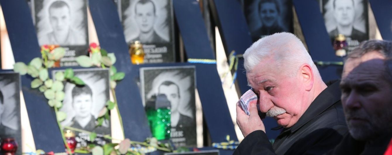 "Эта рана не заживает": в Украине начали отмечать пятую годовщину самых трагических дней Майдана