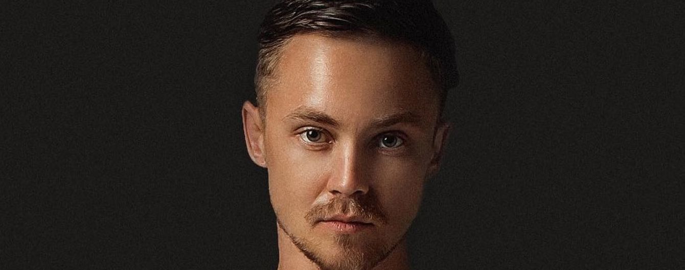Артем Пивоваров заинтриговал юзеров рисунком на теле, похожим на политическую агитацию