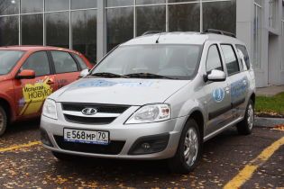 Lada запускає модель Largus на бензині й газі