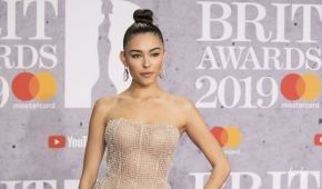 Самое "голое" платье: певица Мэдисон Бир впечатлила гостей церемонии BRIT Awards-2019 своим образом