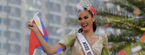 Тисячі філіппінців влаштували шалену зустріч найгарнішій дівчині на планеті