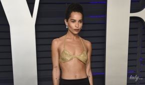 А зачем платье: Зои Кравиц надела на вечеринку Vanity Fair прозрачный золотой лифчик