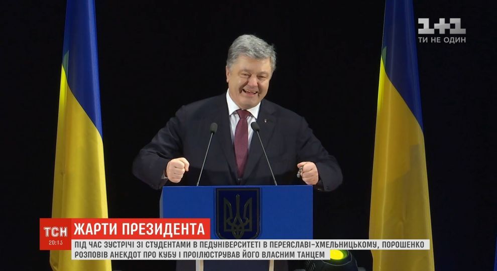 Протестуючі проти закриття дискотек влаштували танці під Кабміном - Цензор.НЕТ 4944
