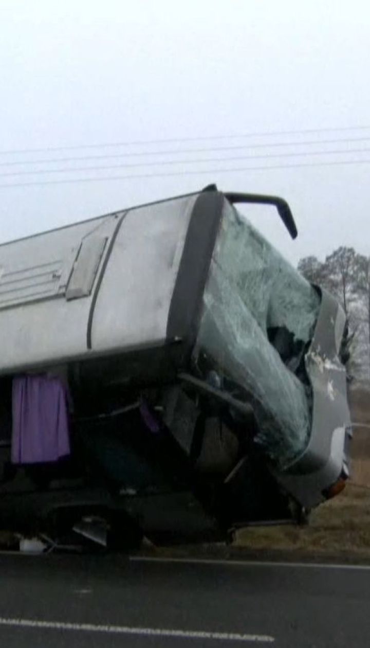 У Польщі автобус із Києва злетів з траси, є загиблі