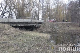 На Сумщині породілля викинула дитя в річку