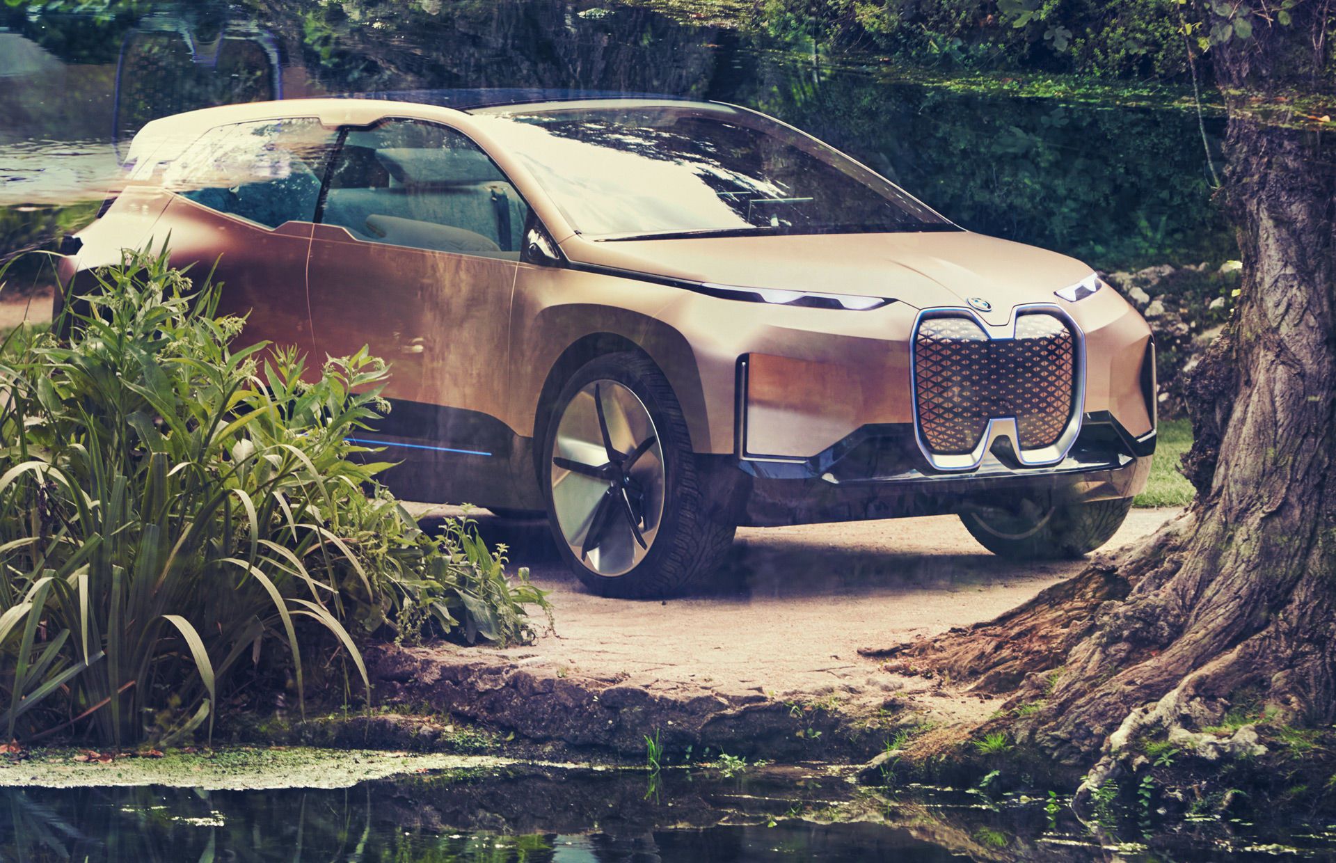 BMW iNext_8