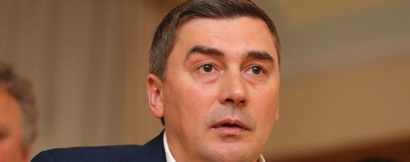 Добродомов знявся з виборів на користь Гриценка