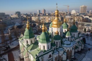 Софийский собор в Киеве будут реставрировать. Богослужения отменены