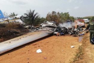 В Колумбии разбился пассажирский самолет. Погибли 14 человек