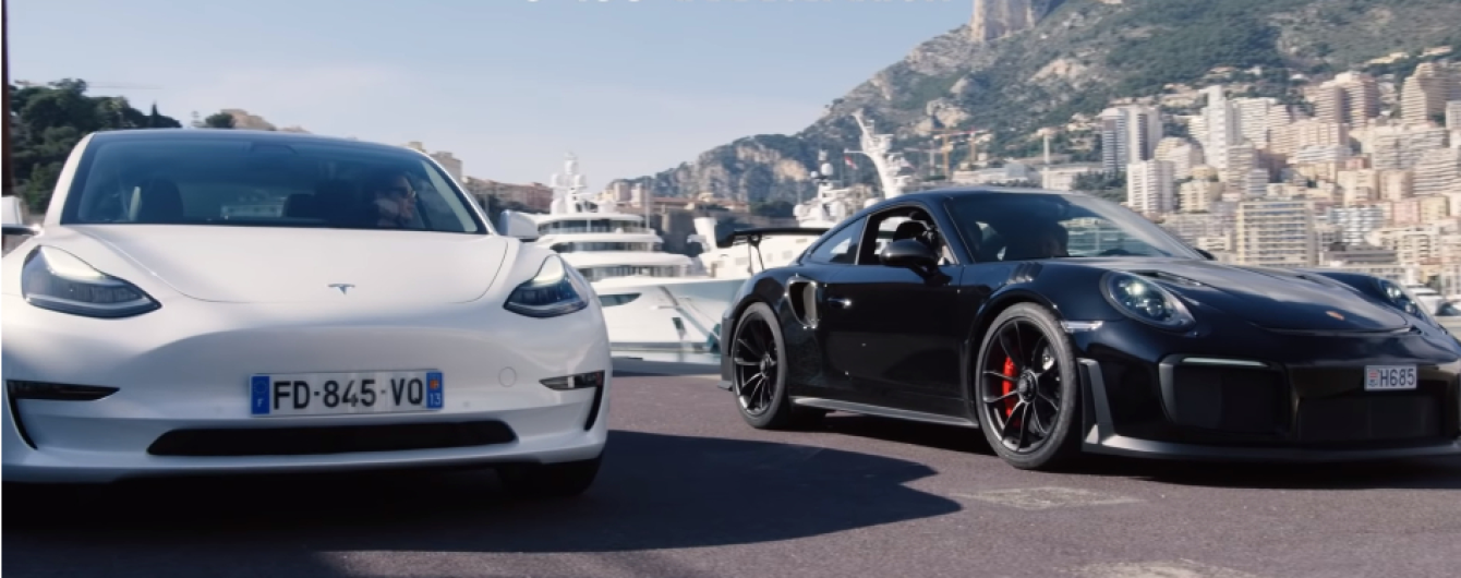 Заядлую драг гонку Tesla Model 3 и Porsche 911 сняли на видео