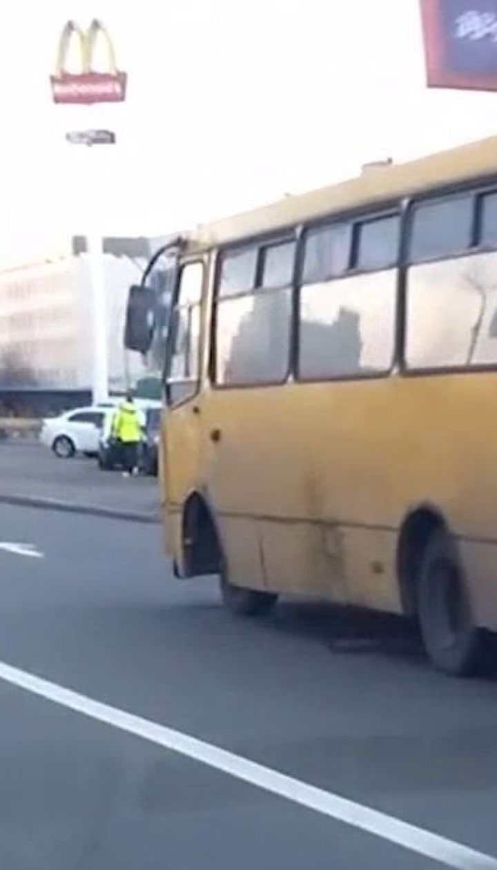Опасные маршрутки: кто отвечает за пассажиров во время поездки