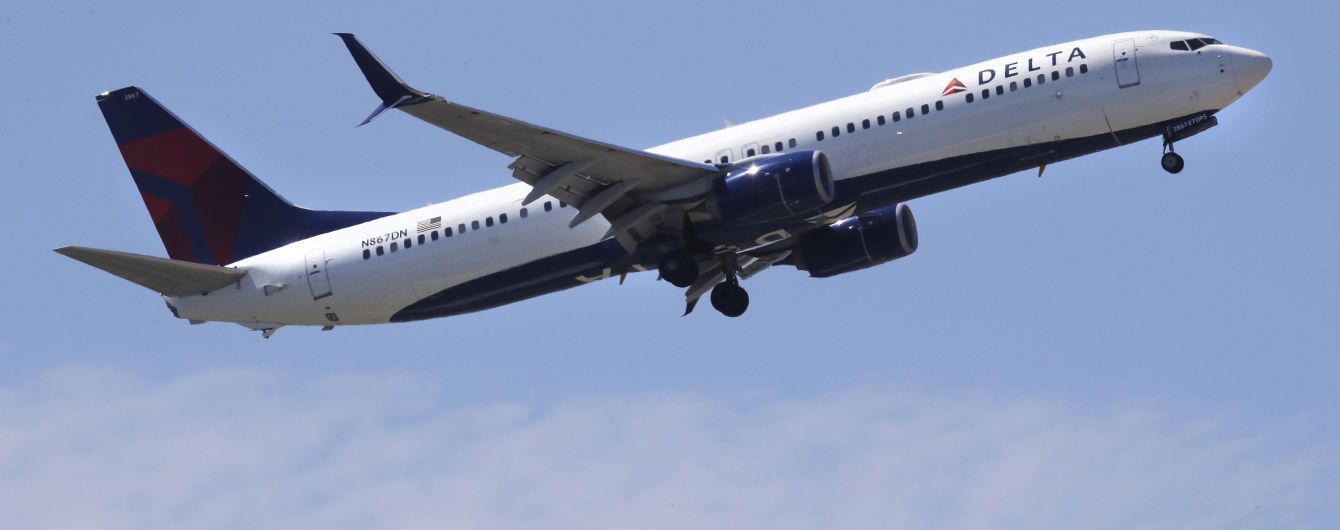 Boeing скорочує виробництво сумнозвісних лайнерів 737 MAX