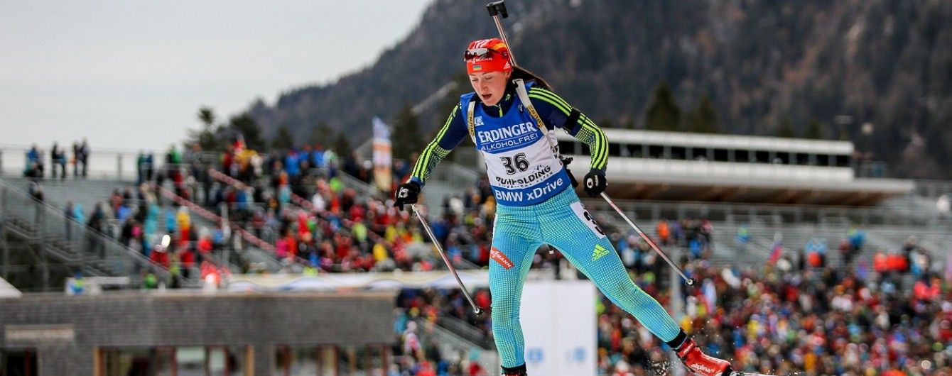 Абрамова выиграла "золото" в спринте на этапе Кубка IBU в Италии