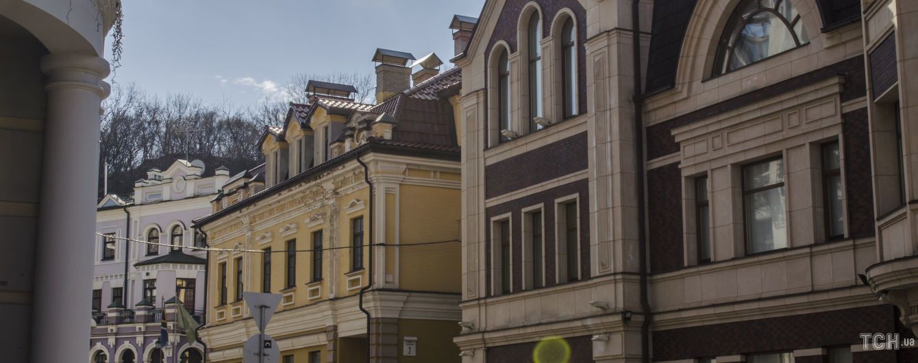 Тепло на Западе и мокрый снег на Востоке. Какой будет погода в Украине 23 марта