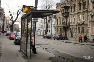 В Украине хотят сделать автобусные остановки с подогревом