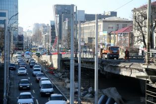 Ремонт на Шулявке: ТСН проинспектировала демонтаж, а чиновники назвали количество аварийных мостов в Украине