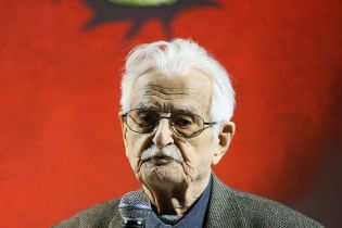 Помер режисер фільму "Весна на зарічній вулиці" Марлен Хуцієв