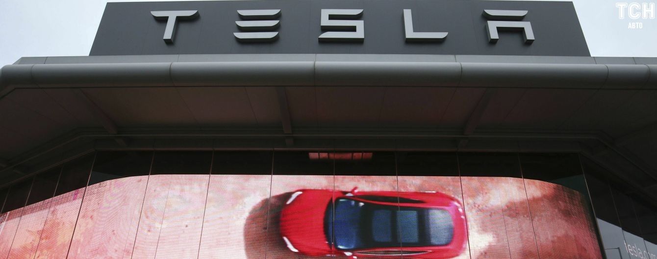 На заводі Tesla потроїлася кількість виробничих травм за рік