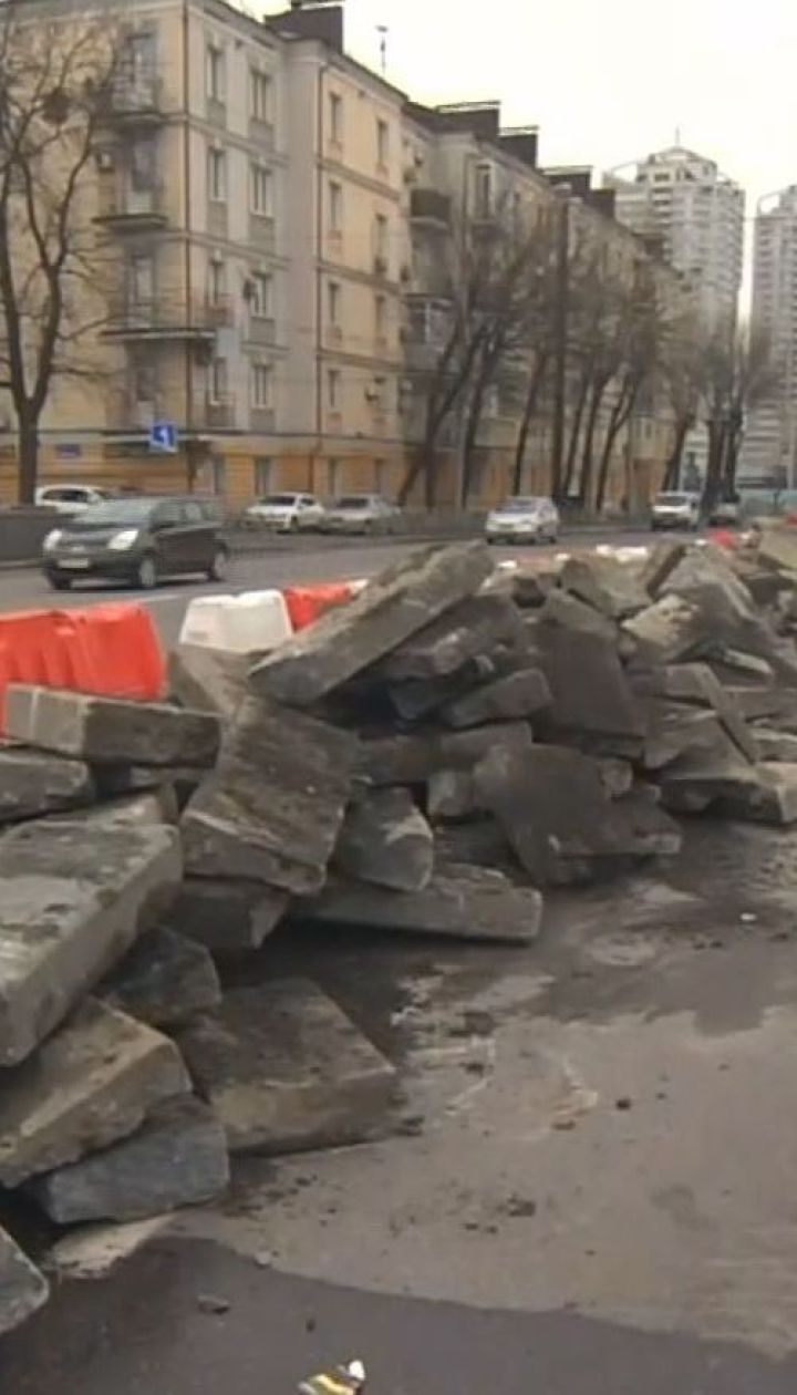 На Шулявському шляхопроводі вже зняли асфальтобетонне покриття