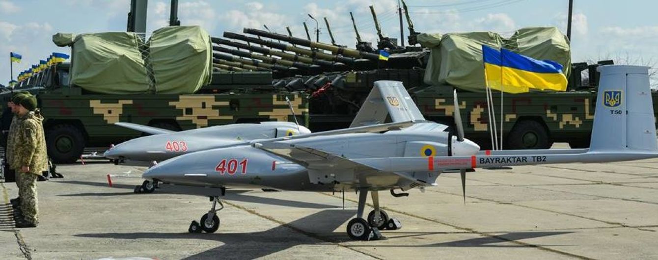 В Україні успішно випробували новітні ударні турецькі безпілотники