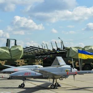 В Україні успішно випробували новітні ударні турецькі безпілотники