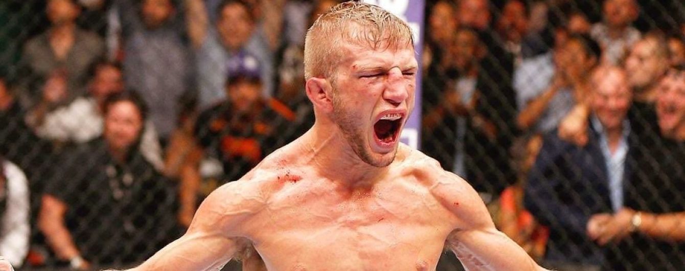 Чемпион UFC отрекся от титула после провального теста на допинг