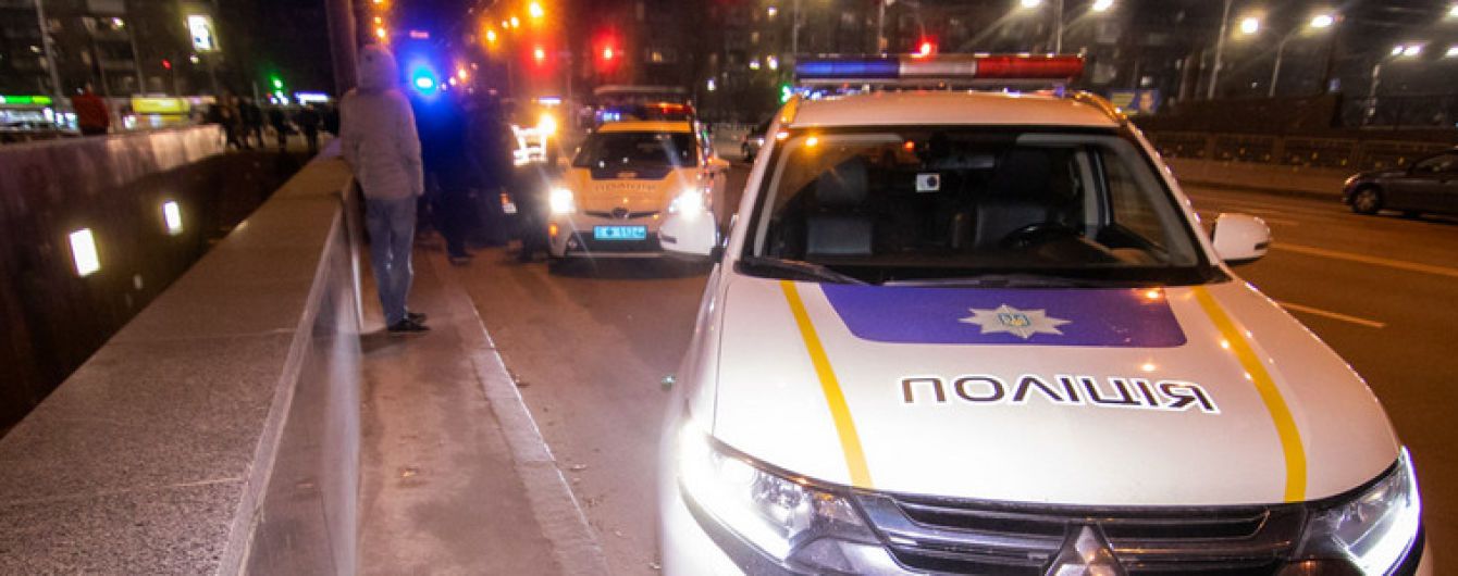 Аварія на переході в Києві. Очевидець розповів, як автобус зніс людей на "зебрі"