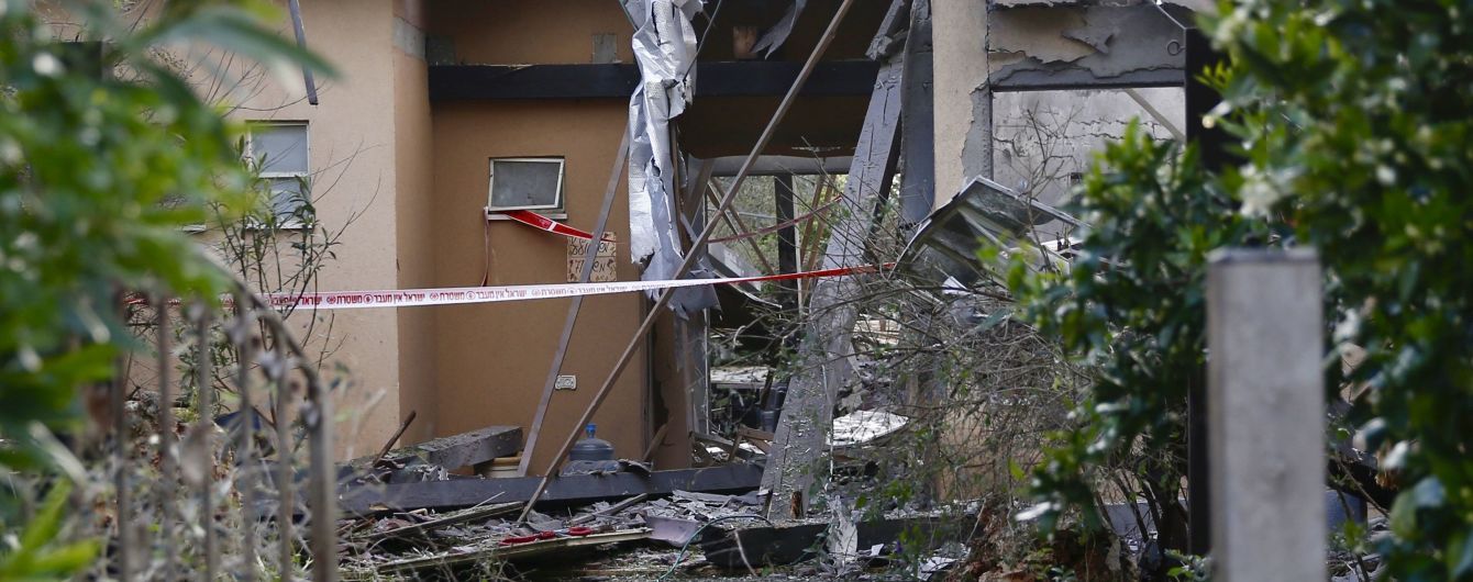 Ракета из Сектора Газа упала на жилой дом в Израиле - 7 человек ранены