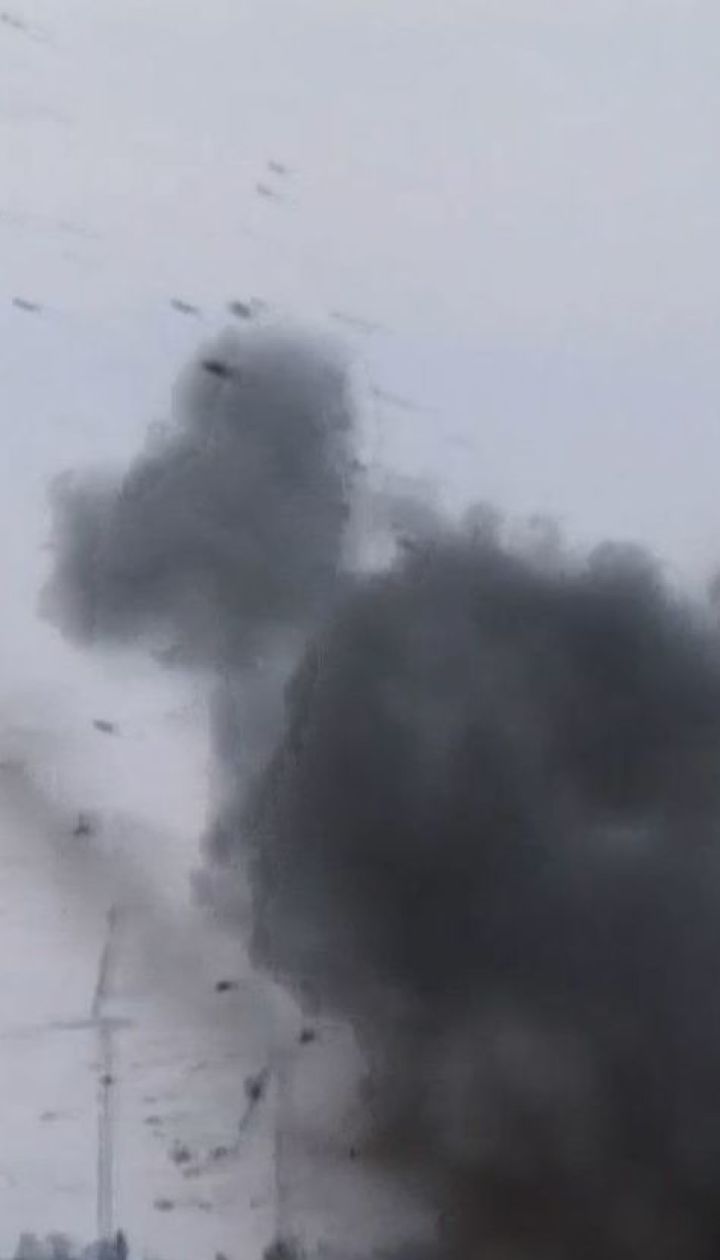 Двоє українських воїнів отримали поранення внаслідок ворожих обстрілів на Донбасі