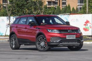 Невероятно. В Китае компанию засудили за кражу дизайна европейского авто