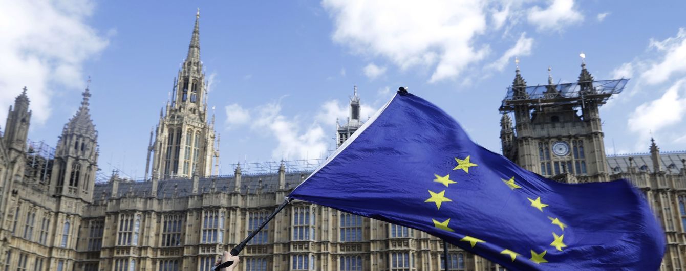Великобритания может провести повторный референдум по Brexit