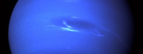 Невероятные снимки Хаббла впервые позволили проследить рождение масштабных бурь на Нептуне