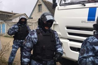 В анексованому Криму силовики РФ затримали правозахисницю