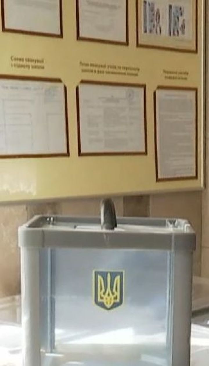 День тишины в Украине: жалобы, агитация и подкупы