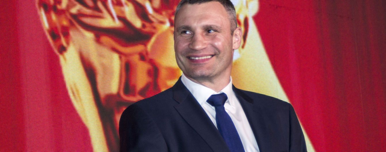 Виталий Кличко: во втором тайме матча "Динамо" - "Шахтер" самому хотелось выбежать на поле