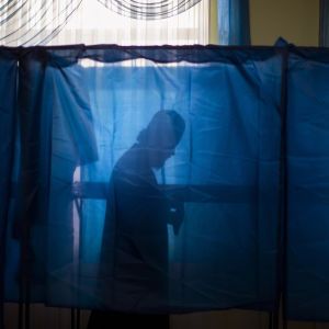 Рейтинг "Голоса" и партии Бойко-Медведчука вырос, "Слуги народа" - снизился – опрос