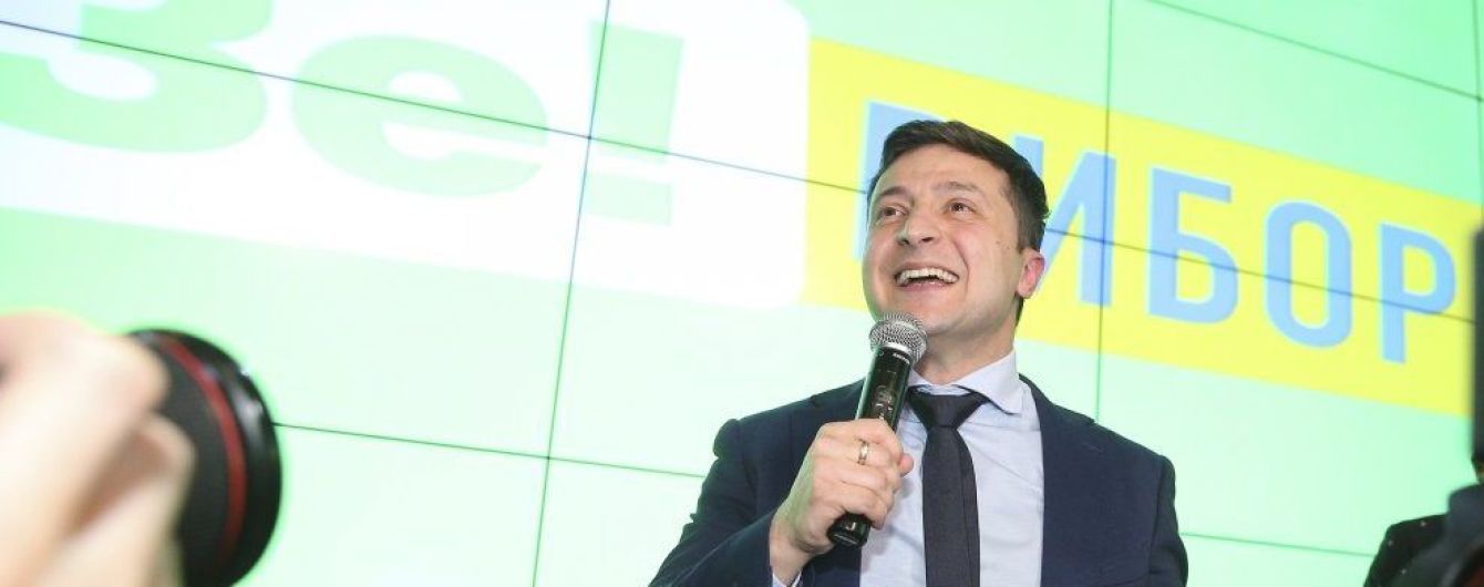 Зеленскому отдают безоговорочную победу во втором туре - опрос "Рейтинга"