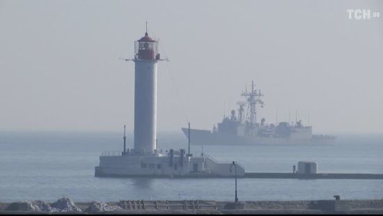 В порт Одеси зайшли два кораблі країн НАТО