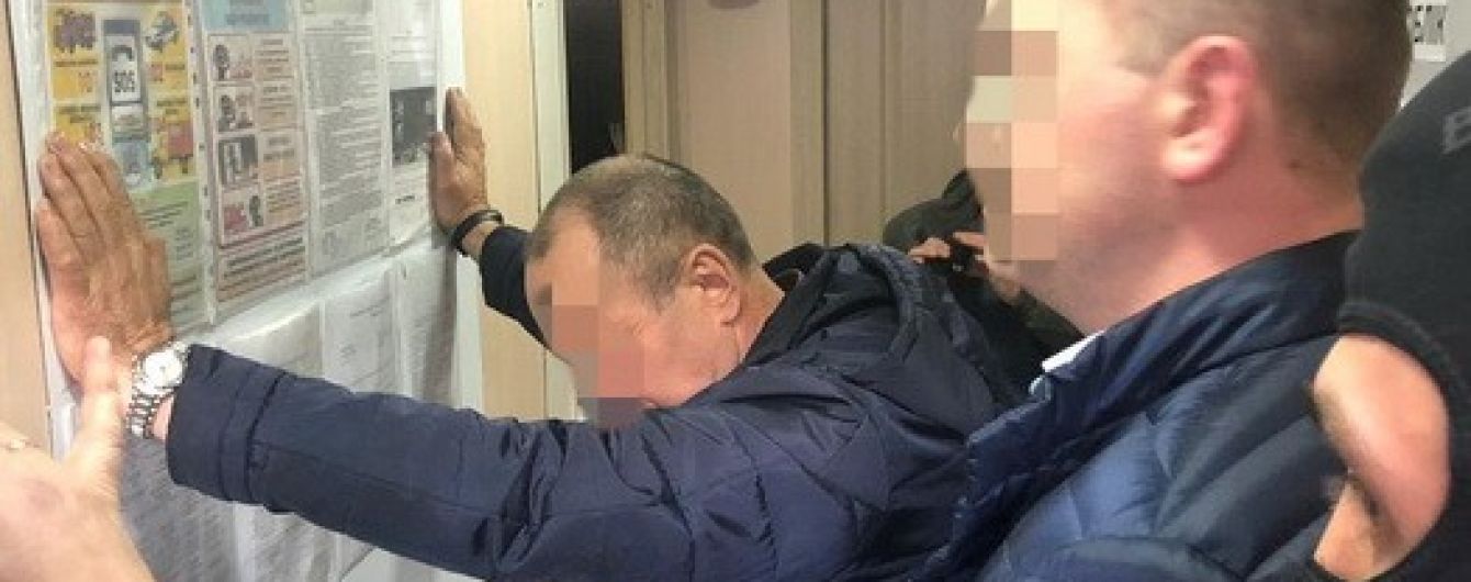 Во Львове арестовали директора Грибовицкой свалки за взятку в 4,7 млн грн