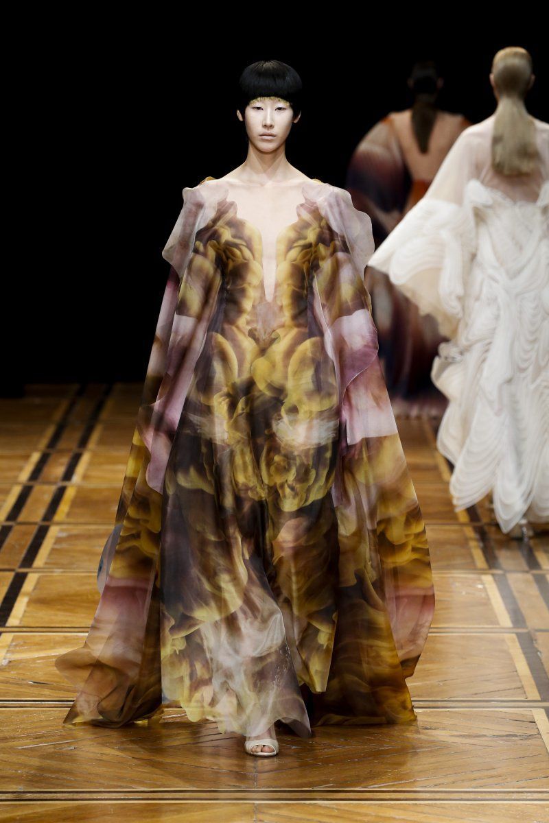 Платье Iris van Herpen