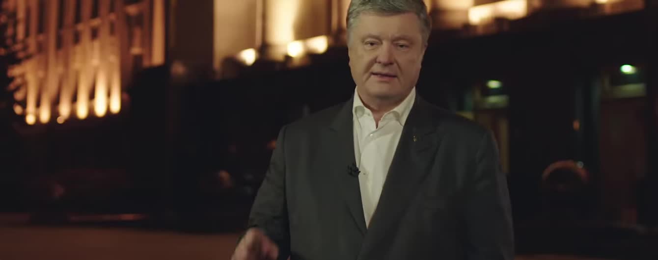 Шутки про брошенный Зеленским вызов на дебаты и соблазнительная Алессандра Амбросио на пляже. Тренды Сети