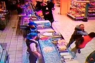 У "Сільпо" розповіли деталі смертельної бійки у столичному супермаркеті