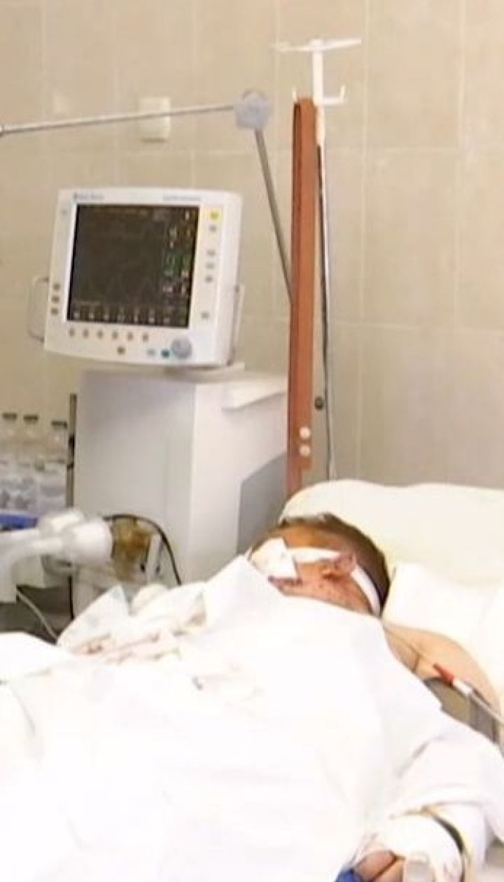 У Дніпрі борються за життя двох рятувальників, що підірвалися на Донеччині