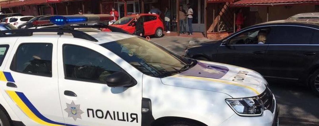 У Києві сталася масова сутичка після протесту проти виступів російських виконавців в Україні