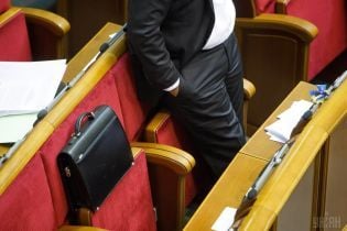 Комитет Рады одобрил закон о налоге на выведенный капитал